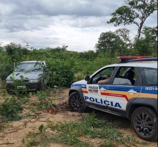 Carro furtado em Montes Claros é encontrado em Capitão Enéas