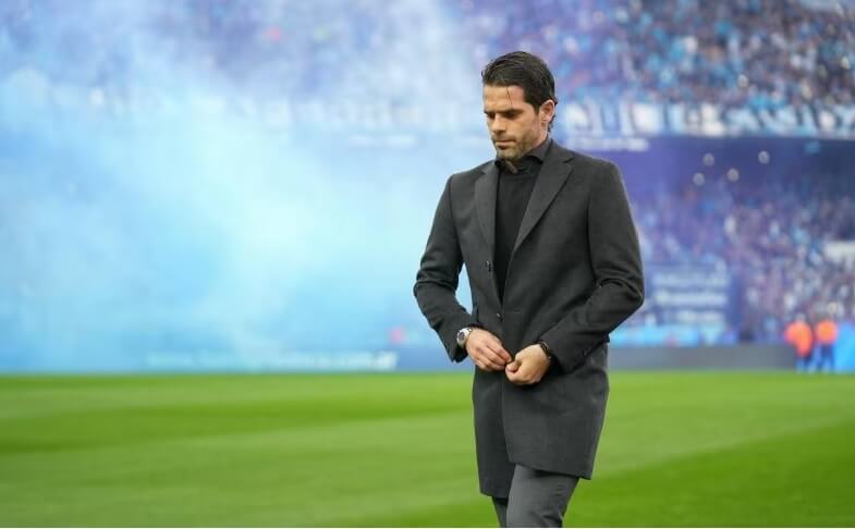 Revista crava Fernando Gago no Cruzeiro