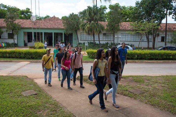 ICA/UFMG divulga prazo de inscrições para o curso preparatório do Enem