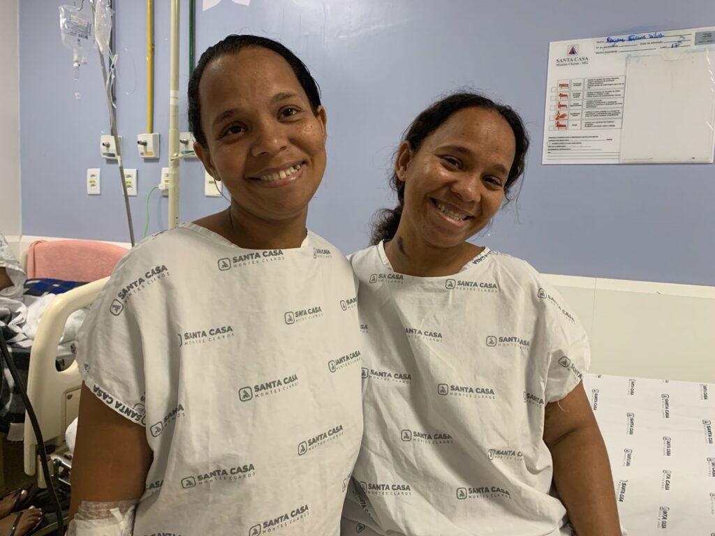 Gêmeas recebem transplante renal na Santa Casa de Montes Claros