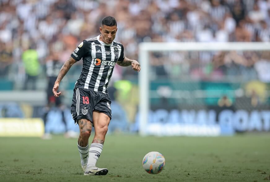 Atlético mira estreia com vitória