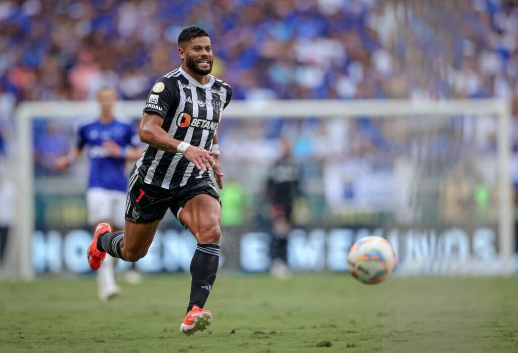 Atlético defende a ponta contra o Rosário