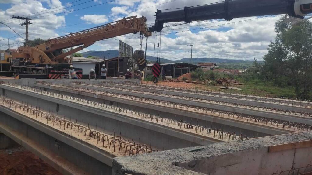 Obra da ponte do JK avança e deverá ser concluída em maio