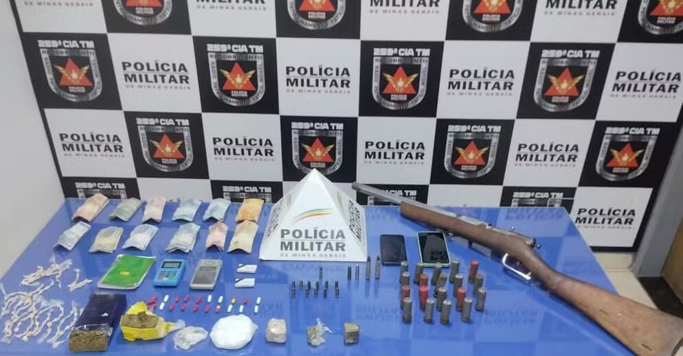 Polícia prende casal com drogas, arma e munições