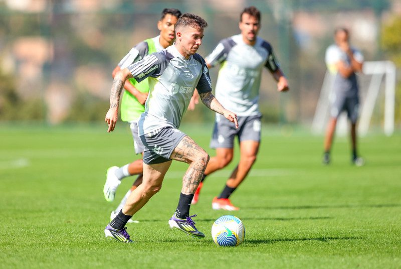 Com dois jogos seguidos como visitante, Galo ficará 5 dias fora