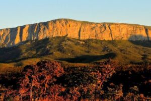 Cordilheira de Espinhaço impulsiona turismo no Norte