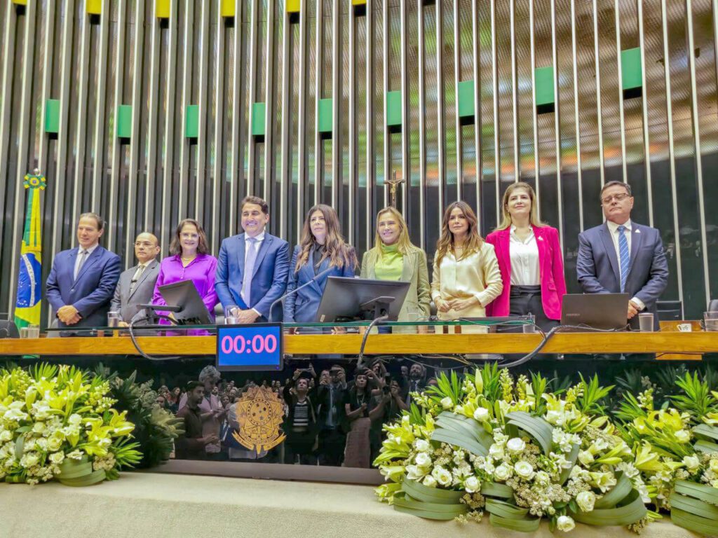 Ruy Muniz recebe homenagem na Câmara