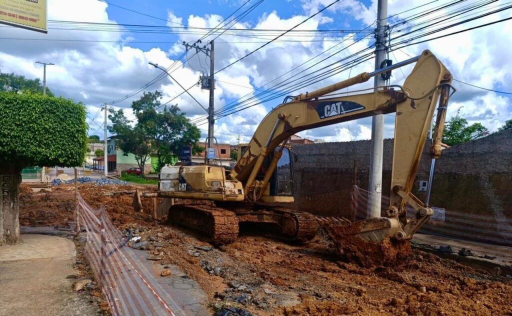 Copasa dá inicia às obras para substituir tubulação de esgoto