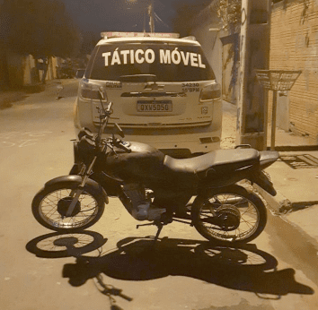 Polícia Militar recupera motocicleta furtada em pátio conveniado da PC em Pirapora