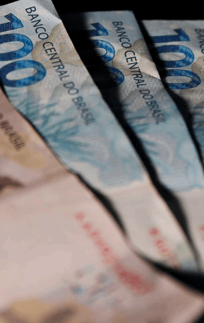 Dívida pública sobe 1,8% e volta a superar R$ 7 trilhões