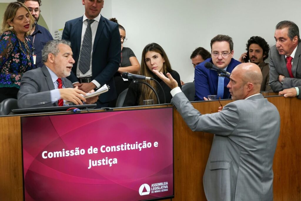 Privatização da Copasa continua na CCJ