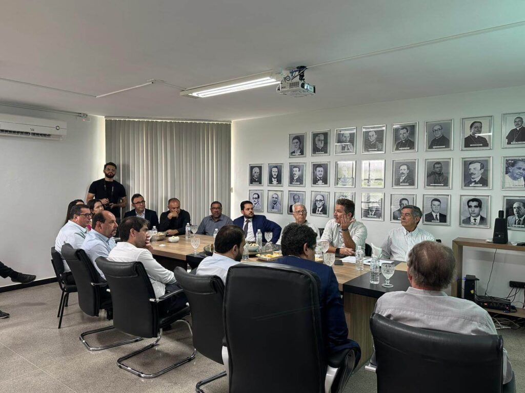 Reunião na Santa Casa discute criação do novo pronto socorro
