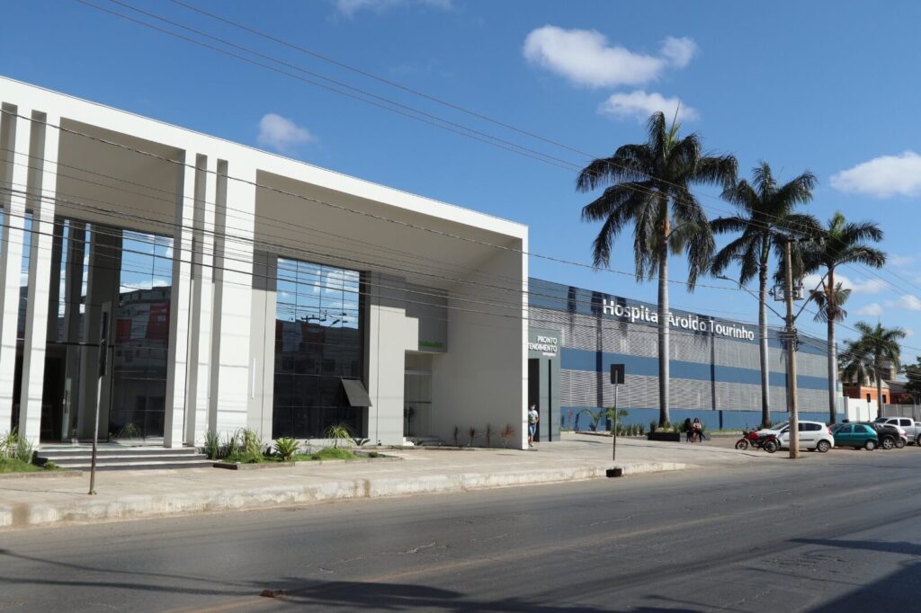 Cemig moderniza iluminação em 64 unidades de saúde da cidade