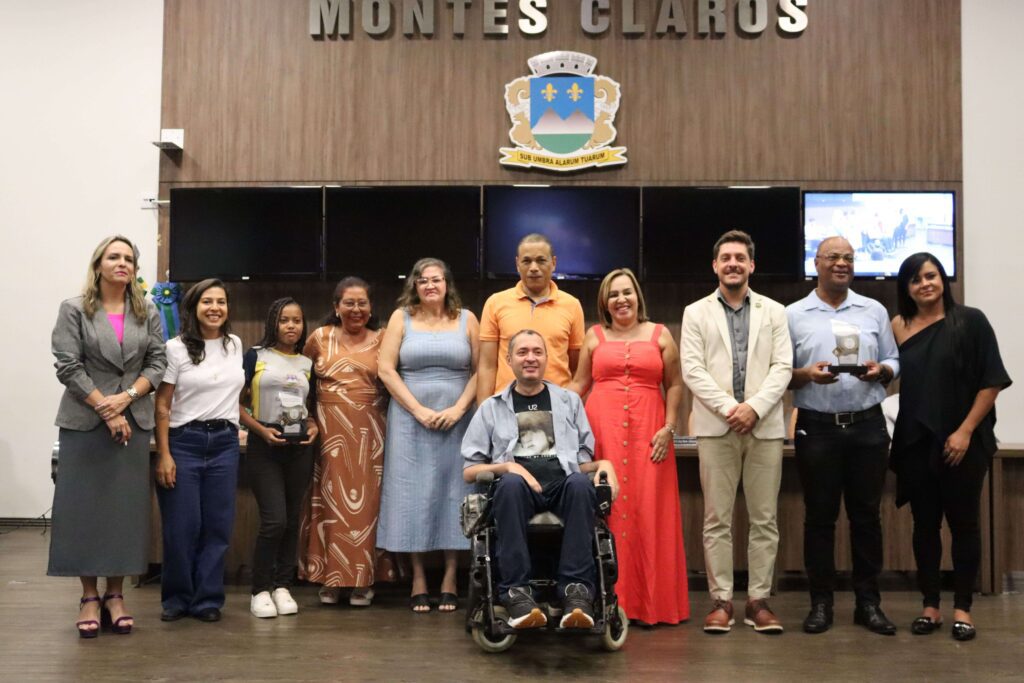 Escola do Legislativo realiza cerimônia de premiação