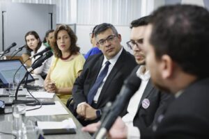 Deputados e prefeitos alertam para riscos em contratos deficitários e falta de garantias no PL de Romeu Zema
