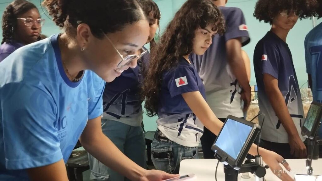 Projeto transforma estudantes em Montes Claros em pesquisadores