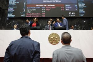 Governador sanciona Orçamento com um veto parcial