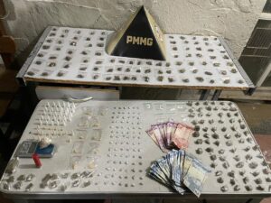 Suspeito preso por tráfico de drogas após fuga da PM