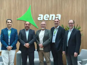 Prefeito destaca protagonismo em reunião com a Aena
