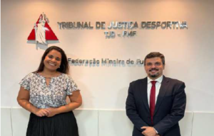 Montes-clarense toma posse como auditor no TJD de Minas