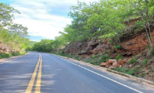 Obras na MGC-135 alteram trânsito no Norte