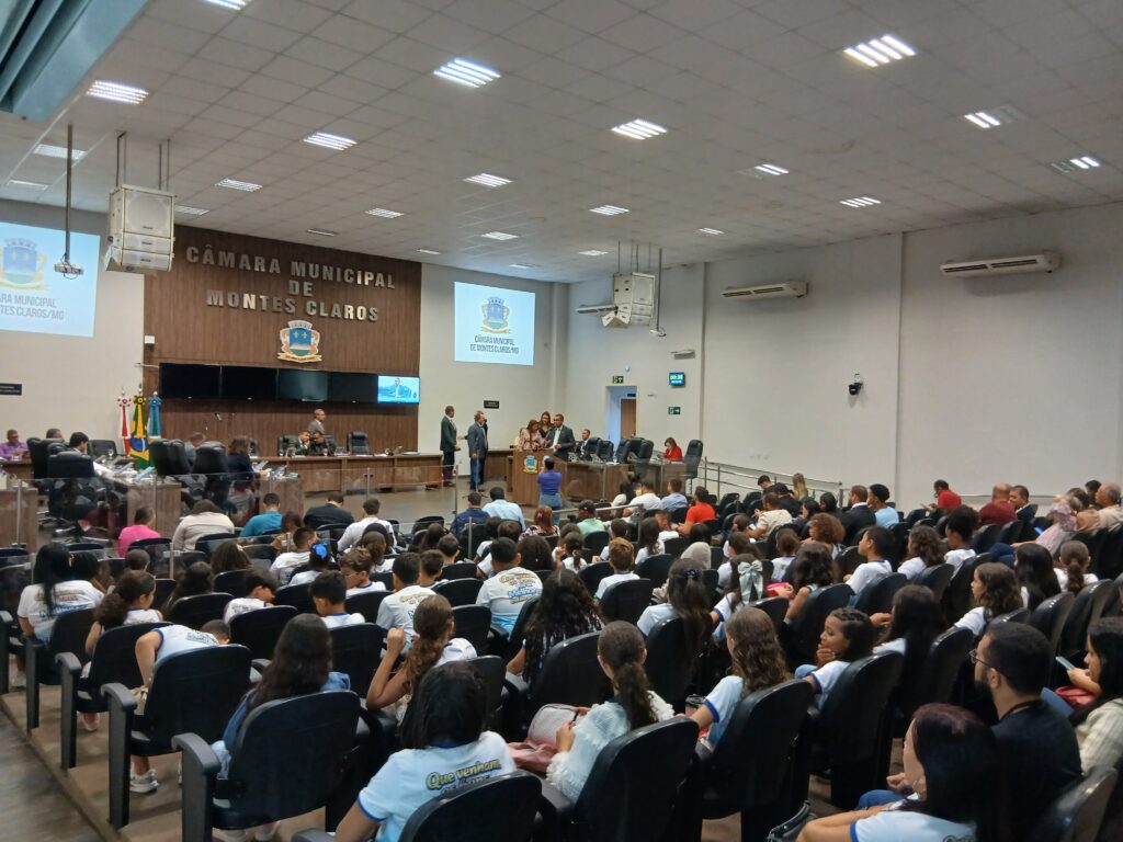 Legisladores aprovam recomposição salarial