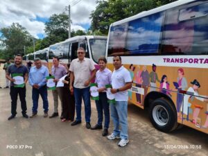 Norte de Minas recebe oito micro-ônibus Transporta SUS