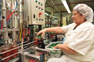 Governo de Minas antecipa pagamento da merenda