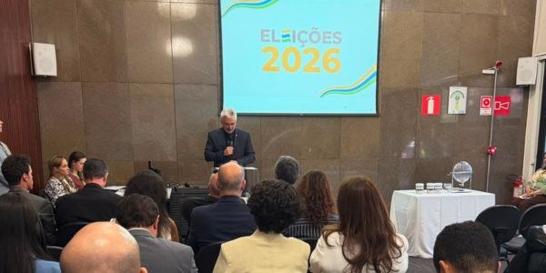 A tabela completa de representatividade dos partidos políticos e federações está disponível na Portaria TSE nº 473/2026