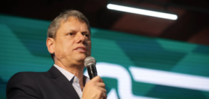 Governador e candidato à reeleição participou de culto para mulheres na Igreja Videira, em Santo Amaro, Zona Sul da capital paulista