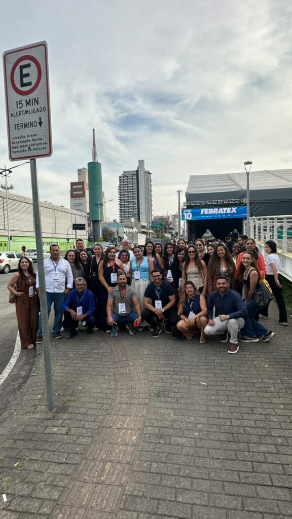 Grupo com representantes de várias cidades esteve na maior feira para a indústria na América Latina e visitou empreendimentos do setor a convite do Sebrae Minas
