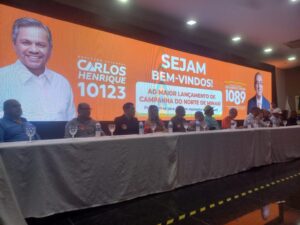 Candidatos lotaram o auditório, na noite de sábado em Montes Claros